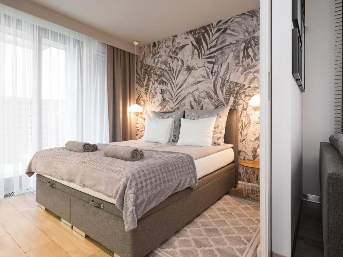 Jacuzzi Apartments Cracovia Exterior foto