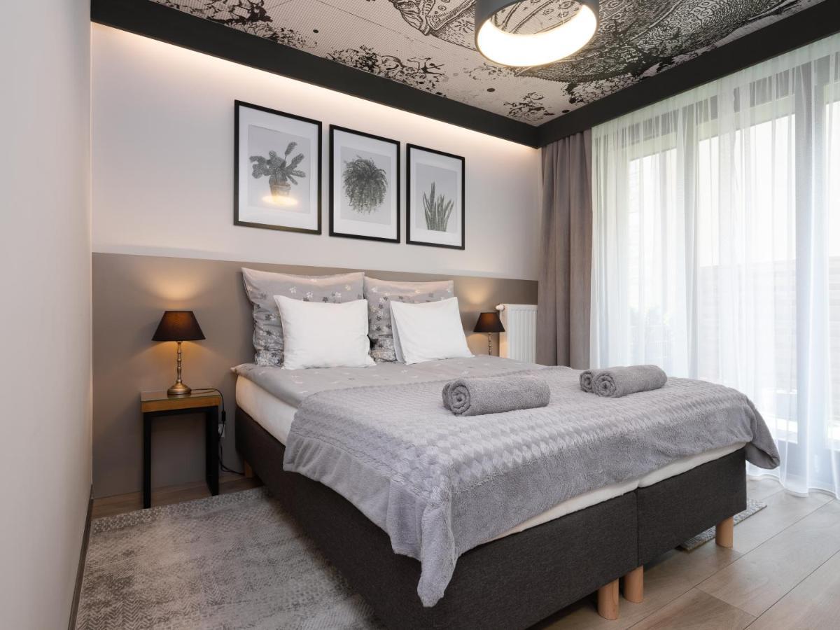 Jacuzzi Apartments Cracovia Exterior foto