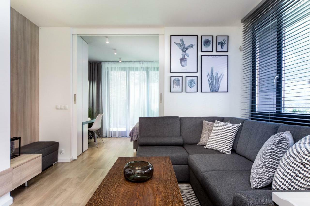 Jacuzzi Apartments Cracovia Exterior foto