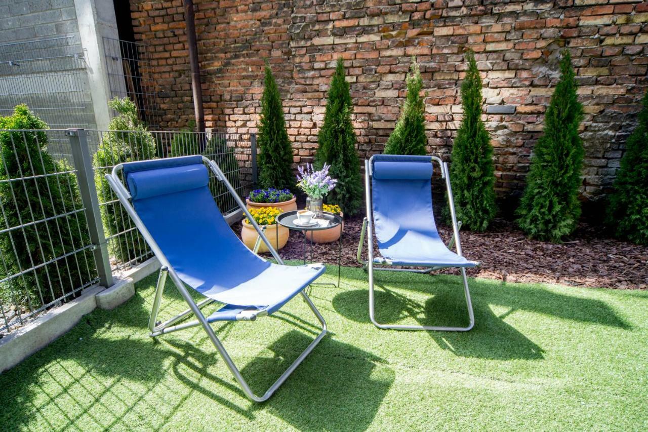 Jacuzzi Apartments Cracovia Exterior foto