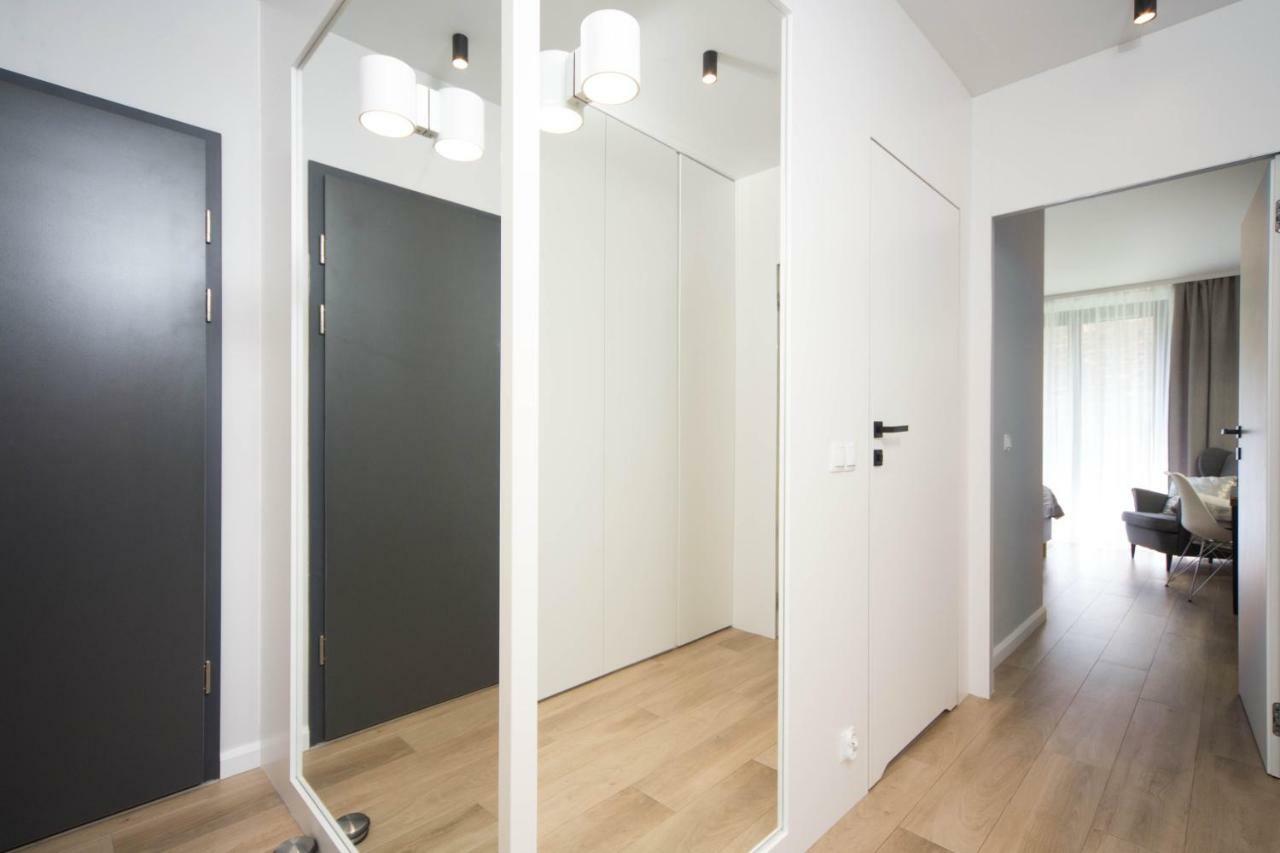 Jacuzzi Apartments Cracovia Exterior foto