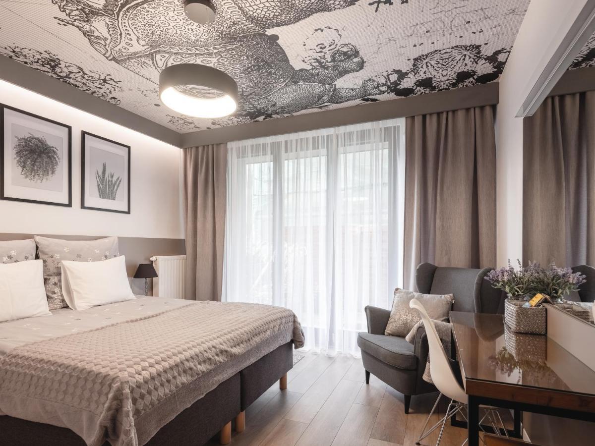 Jacuzzi Apartments Cracovia Exterior foto